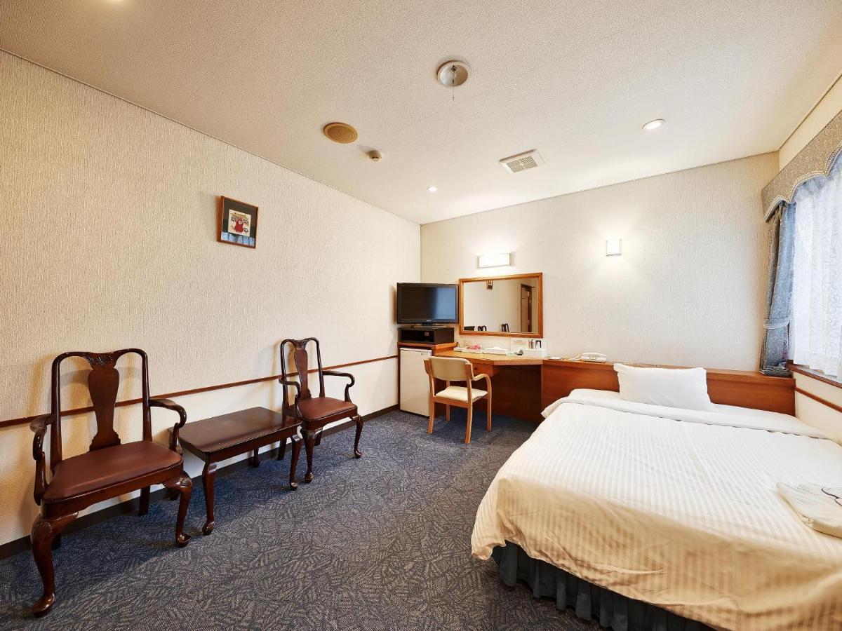 Crown Hotel Okinawa Exterior photo